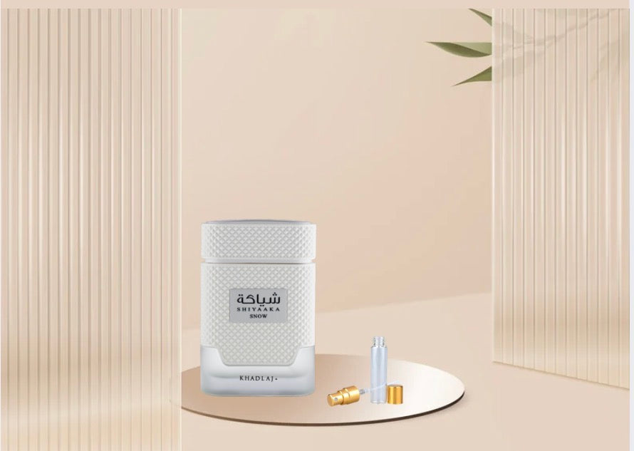 Decante Shiyaaka Snow